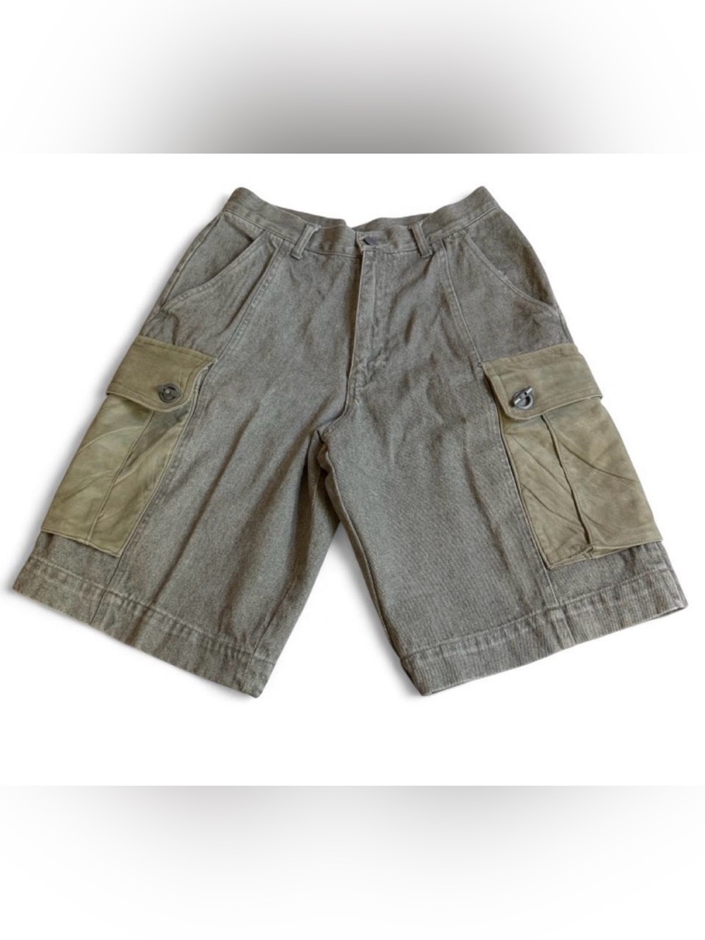 Vintage Synergy Men's Utility Cargo Shorts in Olive with Button Flap Pockets